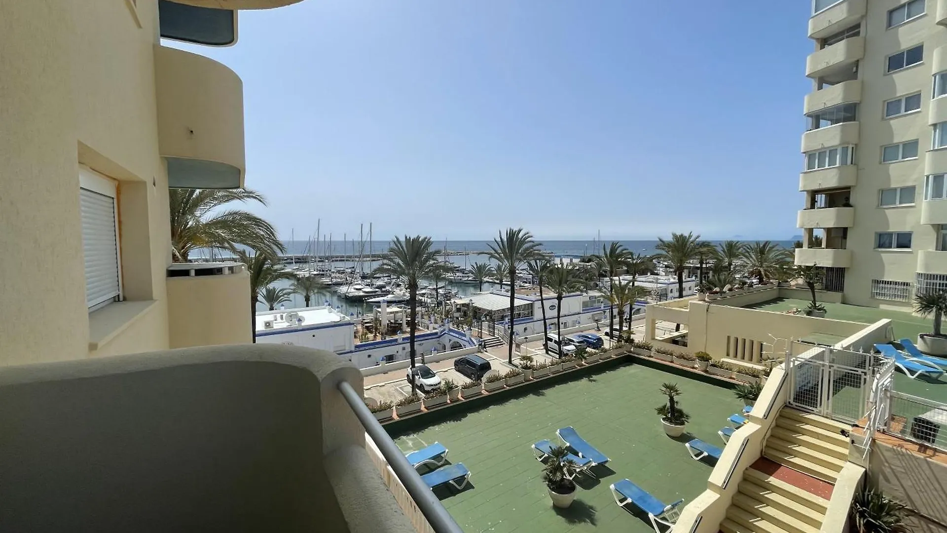 Apartment Intermobiliaria Rentals - Puerto Paraiso 42D Estepona
